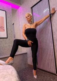 Μελινα, Μελινα αισθησιακο καυτο μασαζ